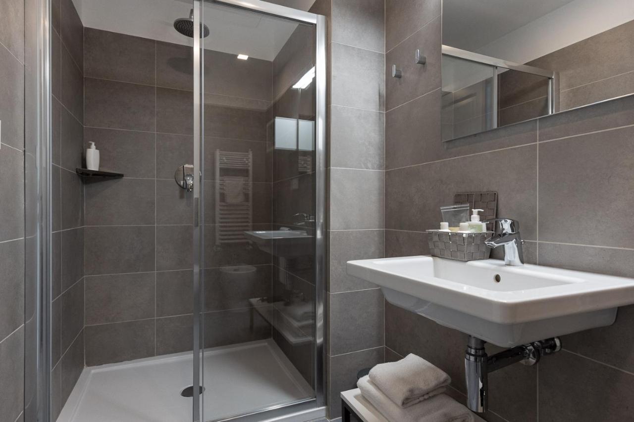 Oneweek Gaeta Suites And Apartments Экстерьер фото