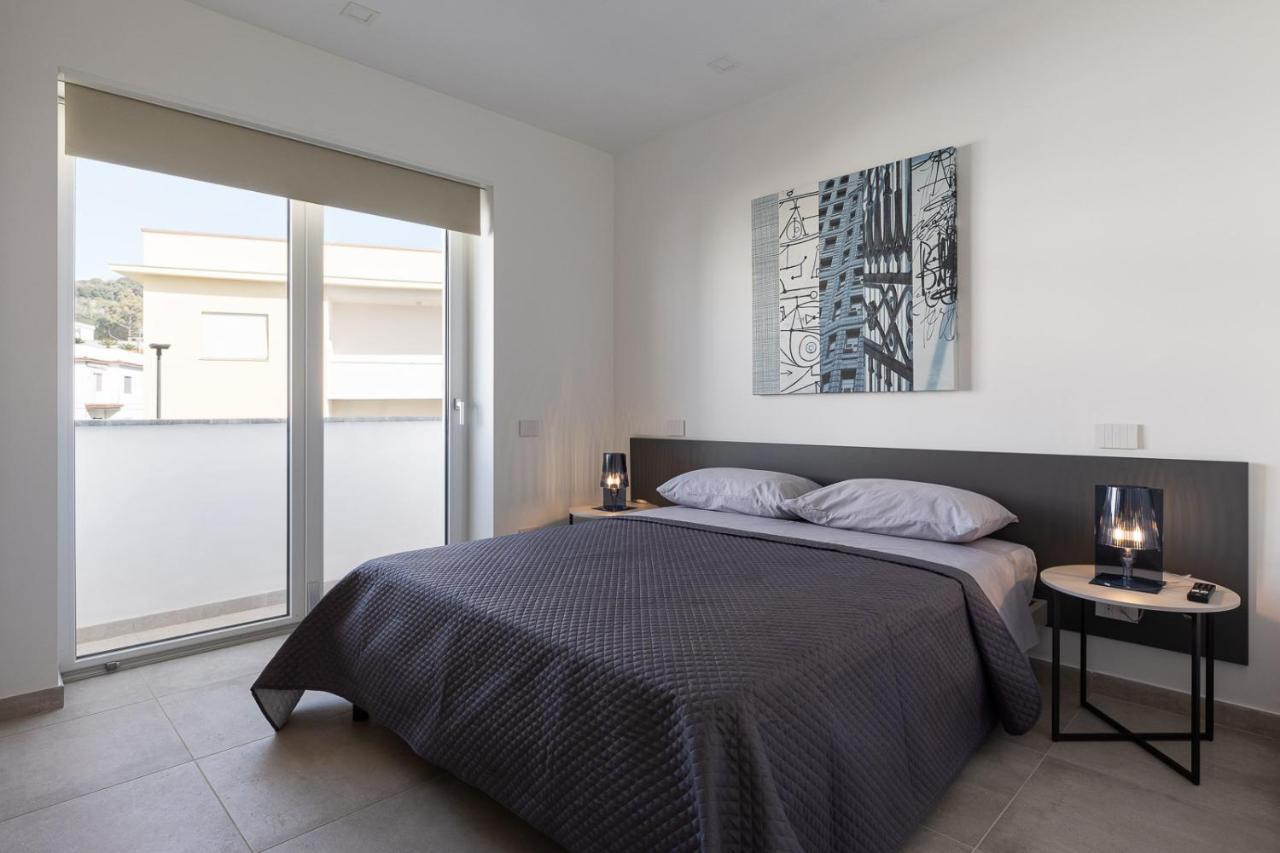 Oneweek Gaeta Suites And Apartments Экстерьер фото